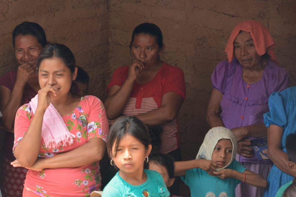 xinka people and children learning